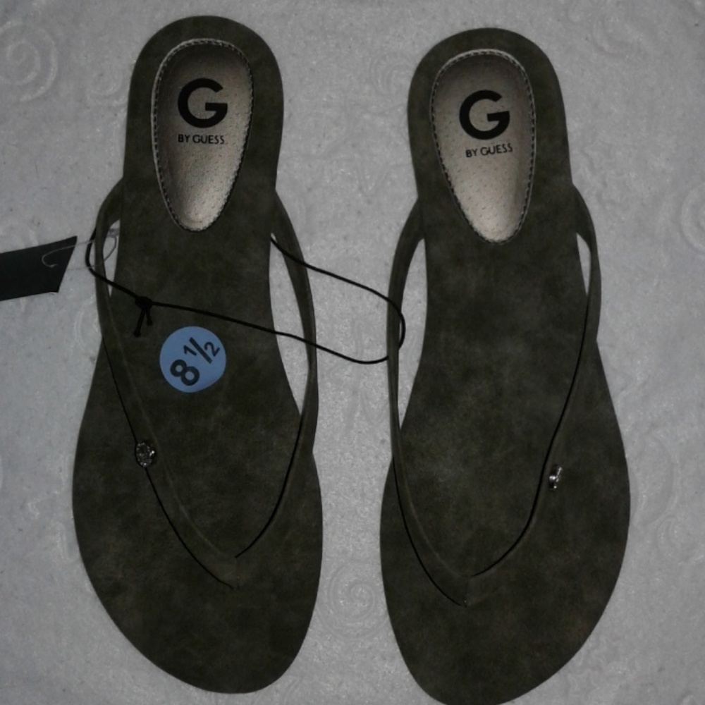 Guess sandals